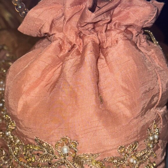 STUNNING Pakistani fancy/formal party dress outfit - Picture 5 of 8